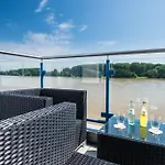Ξενοδοχείο Rheinterrassen Cafe Restaurant 3*