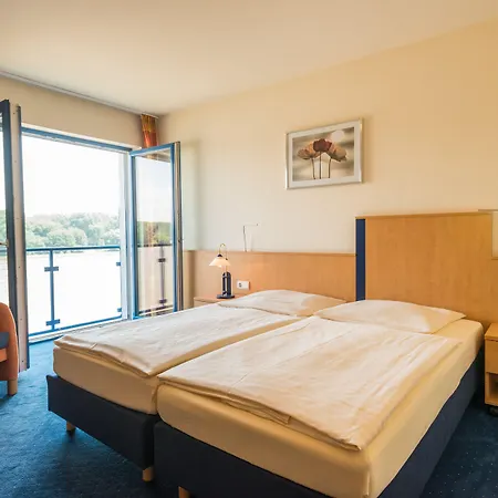 Rheinterrassen Cafe Restaurant 3* Widdig