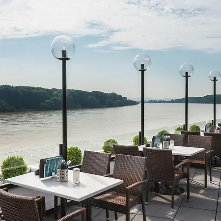 Hotel Rheinterrassen Café Restaurant Widdig