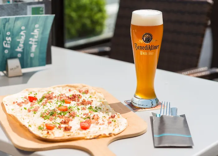 ホテル Rheinterrassen Cafe Restaurant Widdig