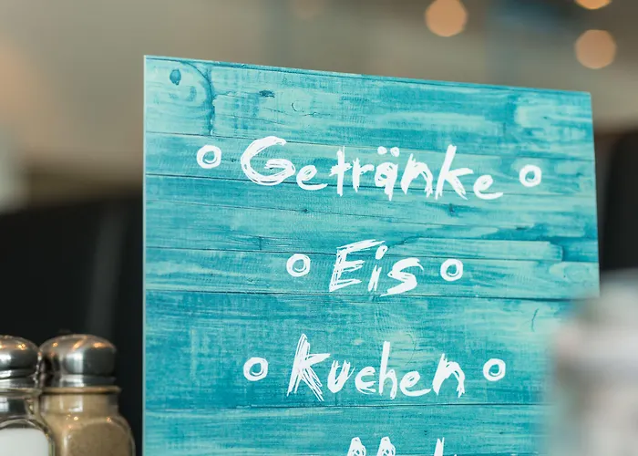 Rheinterrassen Cafe Restaurant 3*