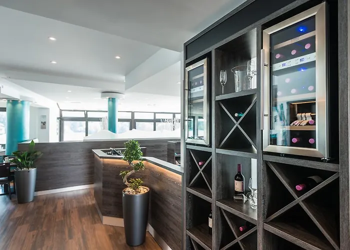 فندق Rheinterrassen Cafe Restaurant